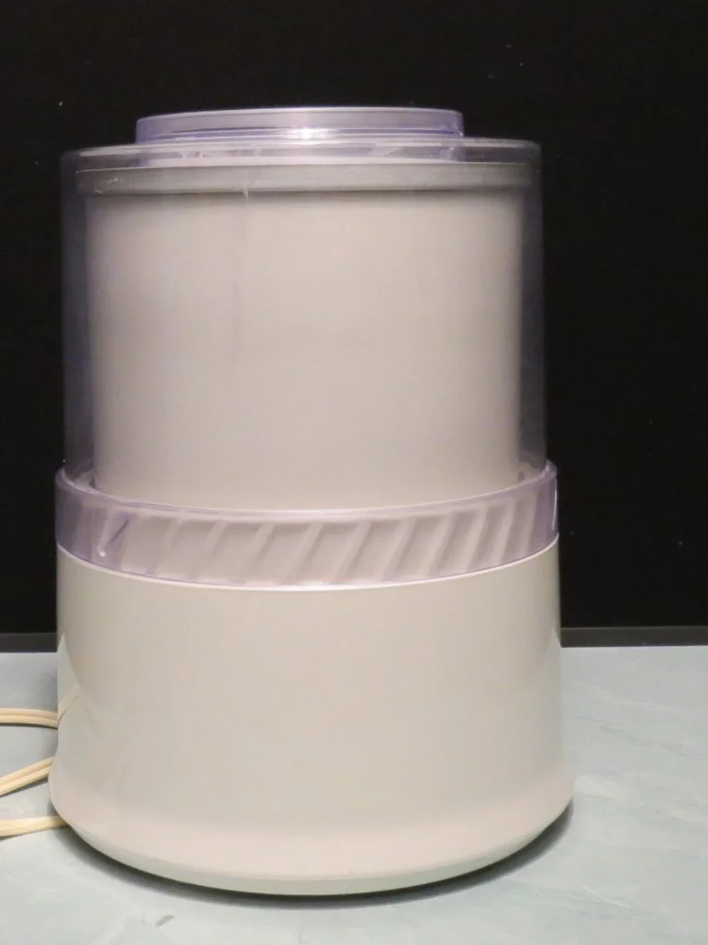KRUPS TYP 337 Automatic Ice Cream Yogurt Maker 1 Quart vintage 1998 Italy made